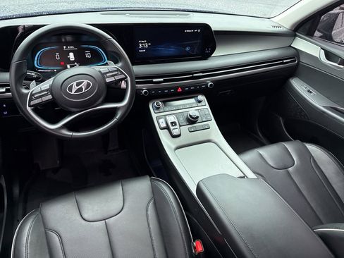 Used 2025 Hyundai Palisade SEL FWD image 19