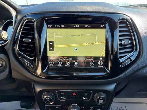 Used 2019 Jeep Compass Altitude image 26