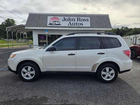 Used 2010 Subaru Forester 2.5X AWD/4WD image 1