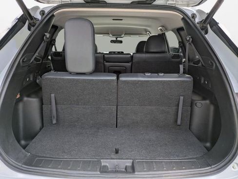 Used 2024 Mitsubishi Outlander SE image 13