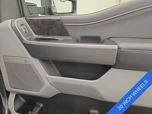 New 2026 Ford F250 XLT w/ XLT Premium Package AWD/4WD image 13