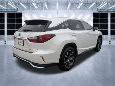 Used 2018 Lexus RX 350L AWD image 4