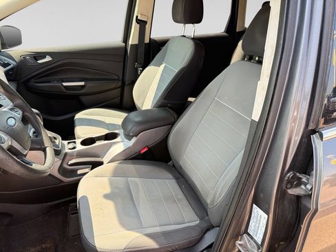 Used 2014 Ford Escape SE FWD image 18