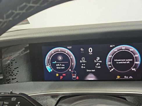 New 2026 Volkswagen Tiguan S AWD/4WD image 15