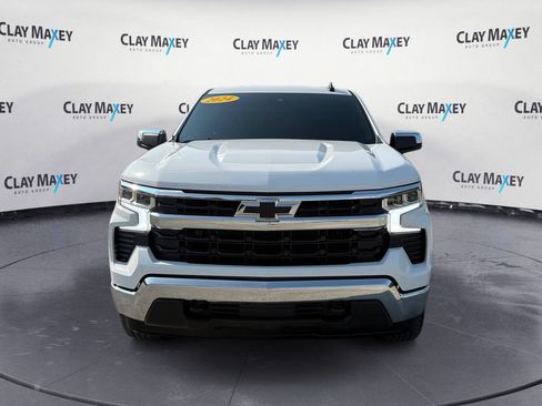 Used 2024 Chevrolet Silverado 1500 LT w/ Z71 Off-Road Package AWD/4WD image 8