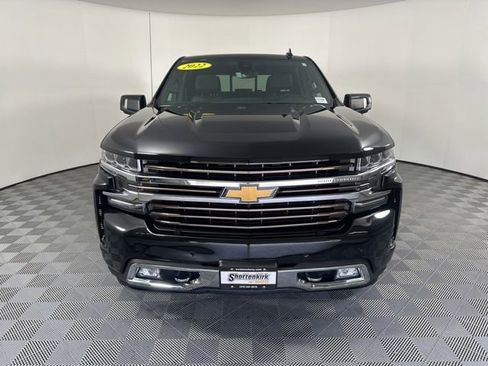 Used 2022 Chevrolet Silverado 1500 High Country w/ Technology Package AWD/4WD image 2