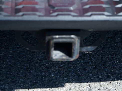 Used 2018 Toyota Tacoma SR5 image 40