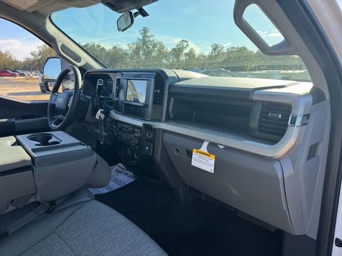 New 2026 Ford F250 XL w/ STX Appearance Package AWD/4WD image 19