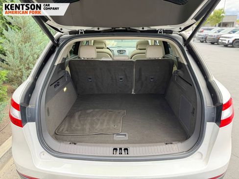 Used 2016 Lincoln MKX Reserve w/ Luxury Package FWD image 33