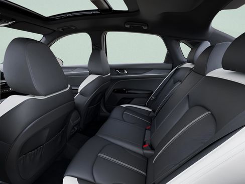 New 2026 Kia K5 GT-Line image 18