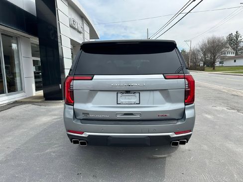 Certified 2025 GMC Yukon Denali AWD/4WD image 6