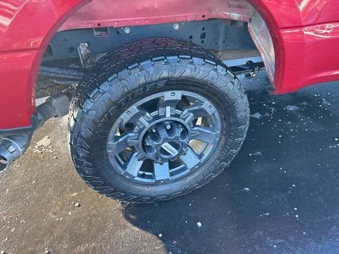 Used 2023 Ford F250 Lariat w/ Sport Appearance Package image 4