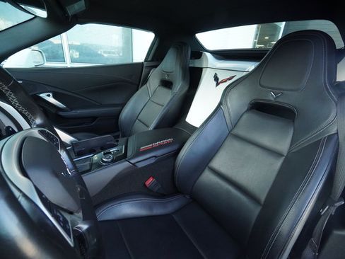 Used 2018 Chevrolet Corvette Grand Sport RWD image 21