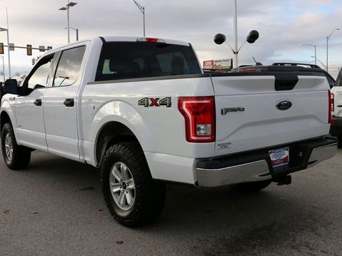 Used 2016 Ford F150 XLT image 7