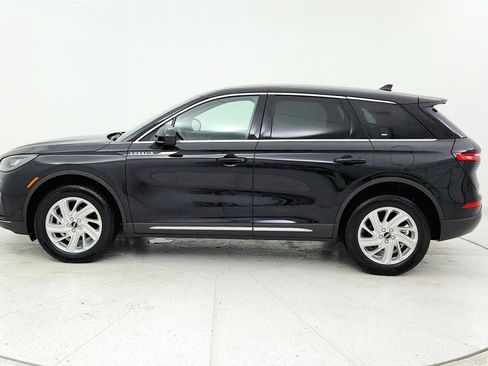Used 2025 Lincoln Corsair FWD image 2