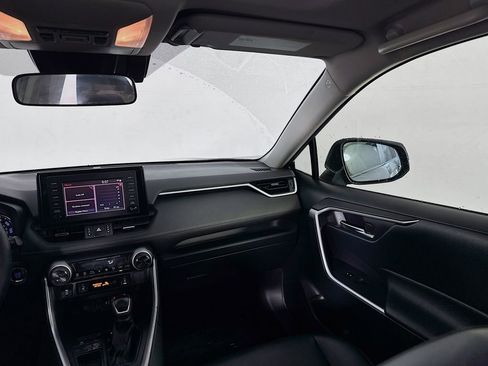 Used 2019 Toyota RAV4 XLE Premium w/ Cold Weather Package image 35