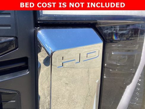 New 2025 GMC Sierra 3500 Pro w/ Convenience Package image 9