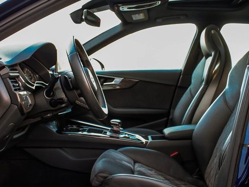 Used 2022 Audi S4 Premium image 30