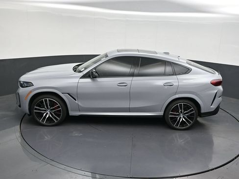 Used 2026 BMW X6 M60i AWD/4WD image 17