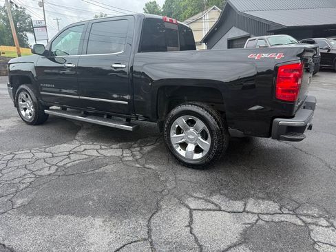 Used 2015 Chevrolet Silverado 1500 LTZ w/ LTZ Plus Package AWD/4WD image 17