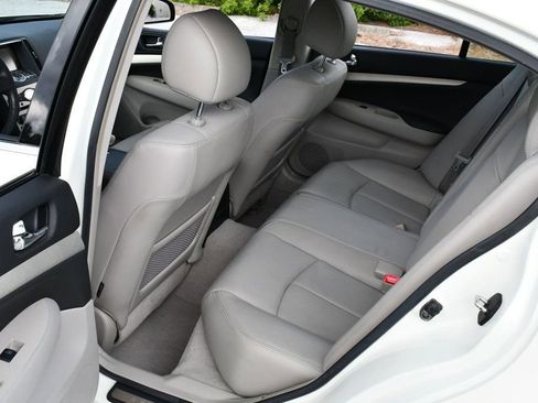Used 2008 INFINITI G35 Journey w/ Premium Pkg image 15