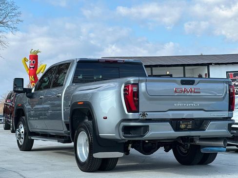 Used 2025 GMC Sierra 3500 Denali AWD/4WD image 5