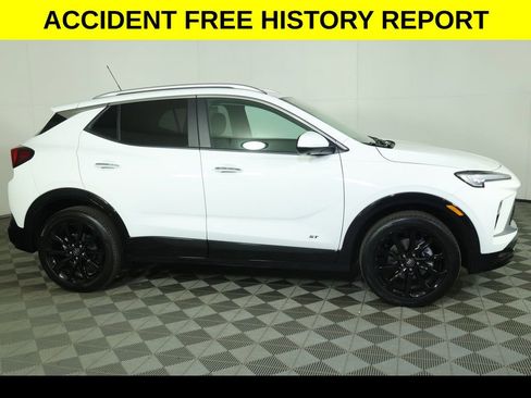 Used 2026 Buick Encore GX Sport Touring w/ Advanced Technology Package AWD/4WD image 2