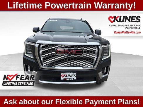 Used 2021 GMC Yukon Denali w/ Denali Premium Package AWD/4WD image 4