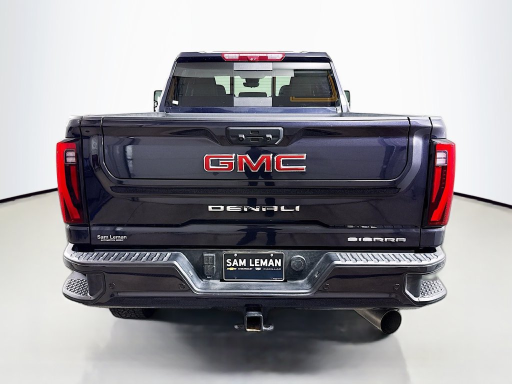 Used 2024 GMC Sierra 2500 Denali w/ Denali Reserve Package AWD/4WD image 7