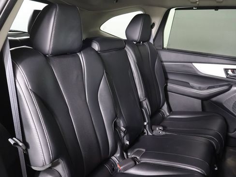 Used 2023 Acura MDX SH-AWD w/ Technology Package image 35