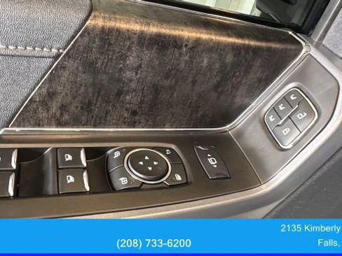 Used 2024 Ford F350 Lariat w/ Sport Appearance Package image 17