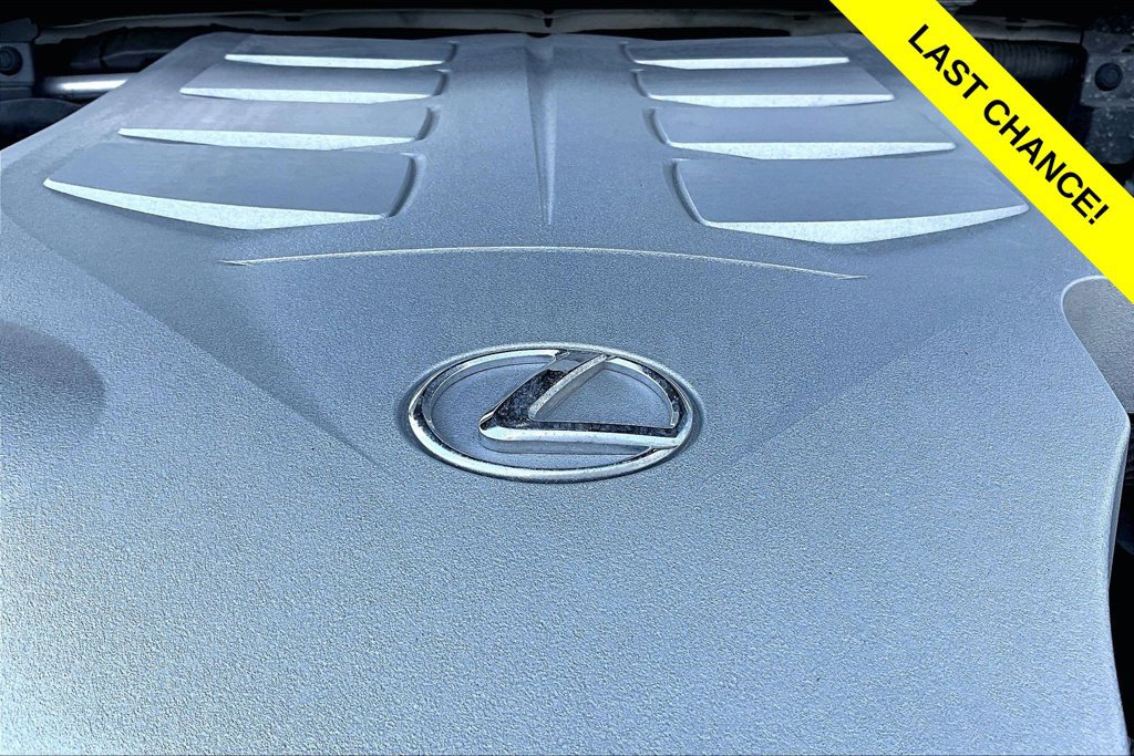 Used 2016 Lexus GX 460 w/ Premium Package AWD/4WD image 34