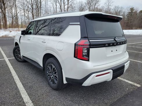 New 2025 Nissan Armada SL w/ Captain's Chari Seat Package image 8