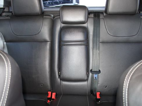 Used 2014 Ford Focus ST w/ Equipment Group 202A FWD image 17
