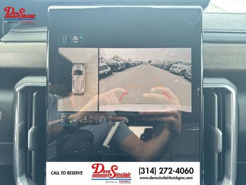 New 2026 GMC Acadia Denali Ultimate FWD image 17