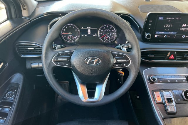 Used 2023 Hyundai Santa Fe SE FWD image 18