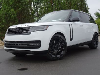 New 2026 Land Rover Range Rover Long Wheelbase SE
