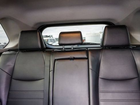 Used 2022 Toyota RAV4 XLE Premium AWD/4WD image 27