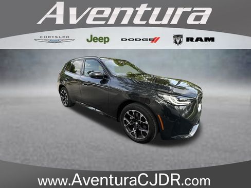 Used 2025 BMW X3 xDrive30i w/ Premium Package AWD/4WD image 1