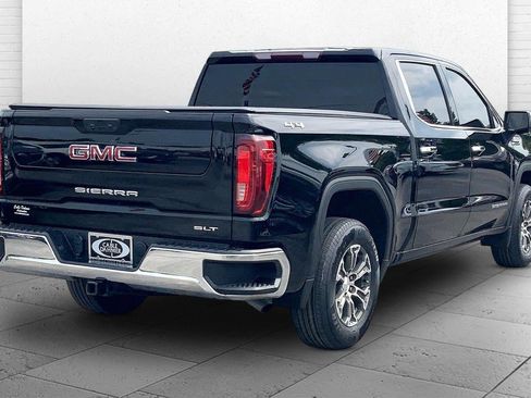 Used 2024 GMC Sierra 1500 SLT AWD/4WD image 12