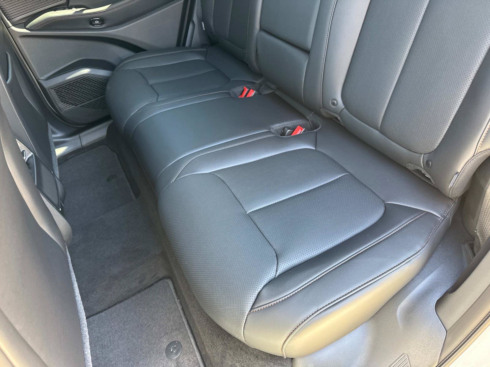 New 2026 Jeep Cherokee Limited AWD/4WD image 12