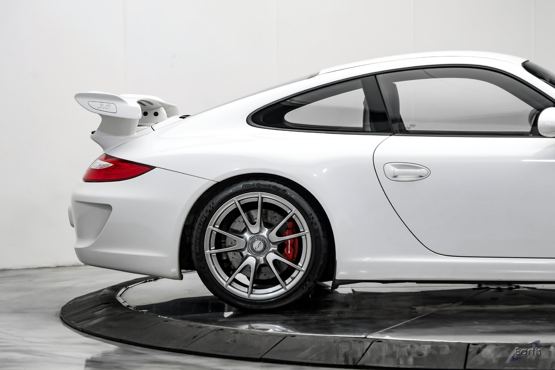 Used 2010 Porsche 911 GT3 RWD image 27