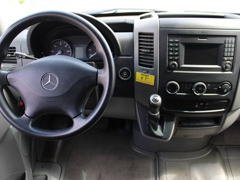 Used 2016 Mercedes-Benz Sprinter 3500 image 11