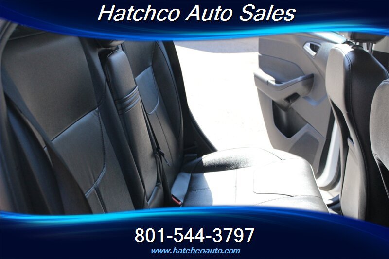 Used 2015 Ford Focus SE w/ Equipment Group 201A FWD image 15