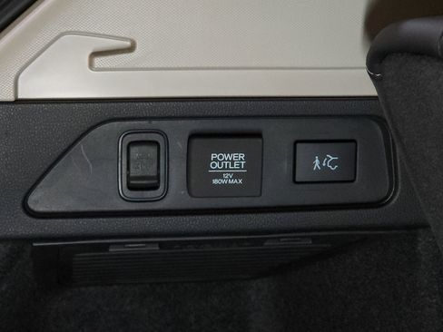 Certified 2026 Acura MDX SH-AWD w/ Advance Package image 10
