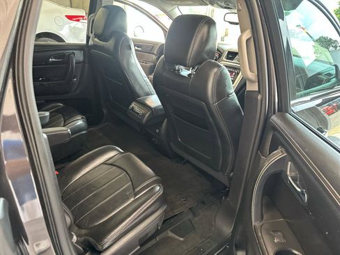 Used 2017 GMC Acadia Limited SLT FWD image 17