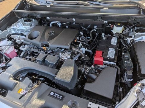 Used 2025 Toyota RAV4 LE image 20