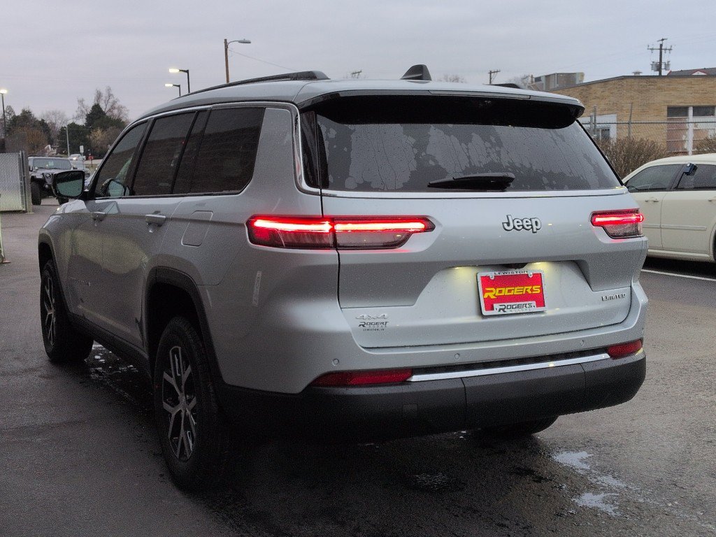 New 2025 Jeep Grand Cherokee L Limited w/ Luxury Tech Group II AWD/4WD image 8