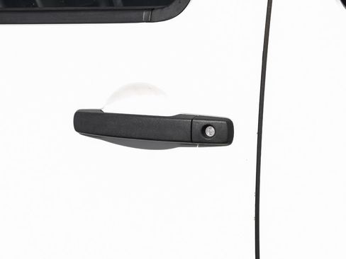 Used 2019 Nissan Frontier S image 35