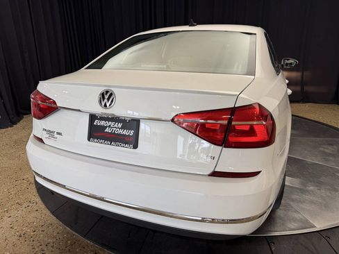 Used 2016 Volkswagen Passat 1.8T FWD image 6